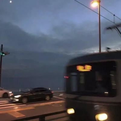 四眼小魔拇指玩版下载